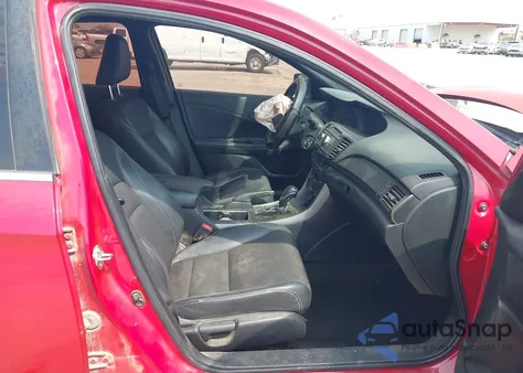 2016 Honda Accord Sport z USA, uszkodzony, nr VIN 1HGCR2F50GA135339